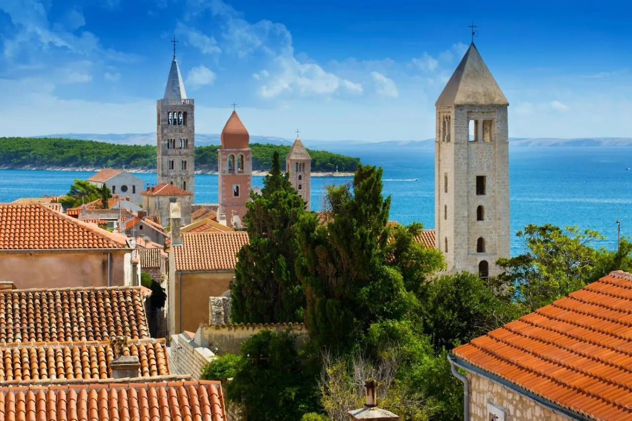 Apartment In Lopar With Terrace, Air Conditioning, Wifi, Washing Machine Croatia